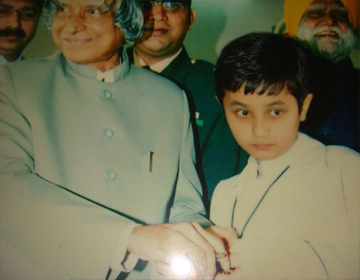 Saayan Kunal With the 11th President of India Dr. A.P.J. Abdul Kalam - 2005